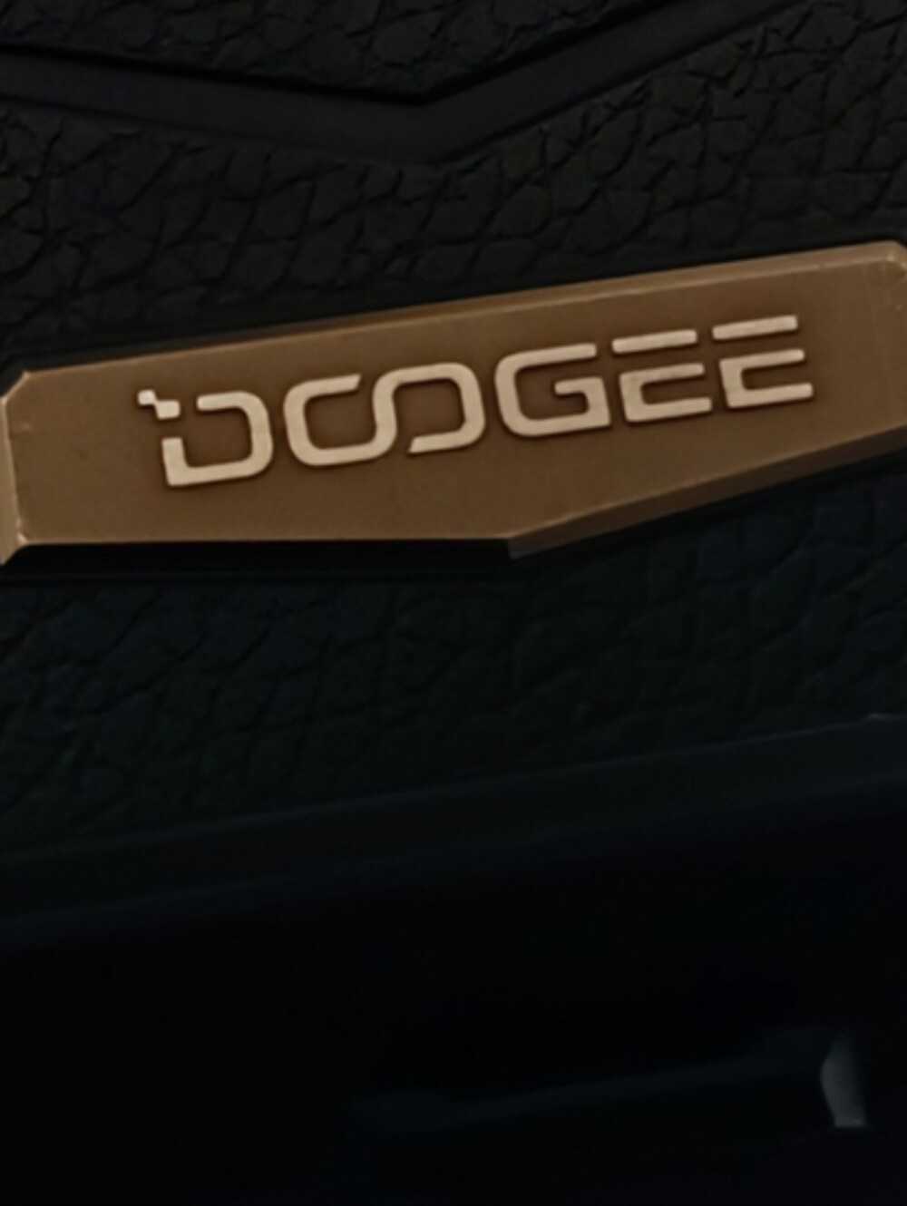 🫛DOOGEE V Max Series Rugged Smartphone Black Gaming Phone W/ Charger - Picture 9 of 10